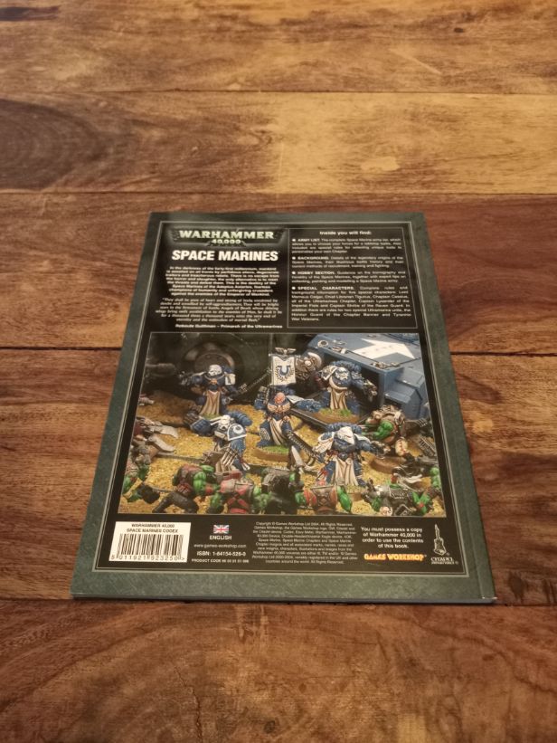 Warhammer 40K Space Marines Codex 2004 edition Games Workshop