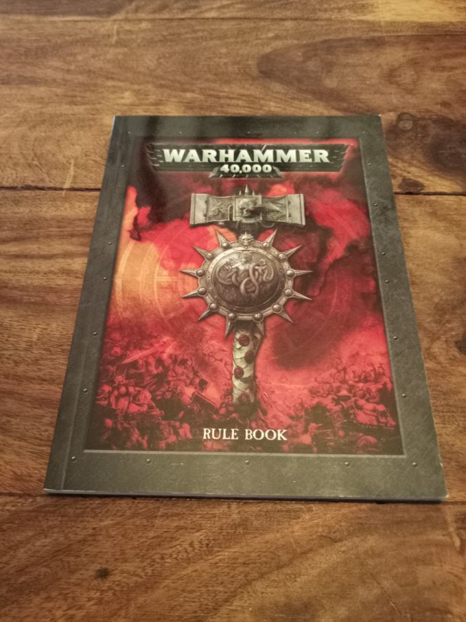 Warhammer 40k Mini Rule Book Games Workshop 5th edition 2008